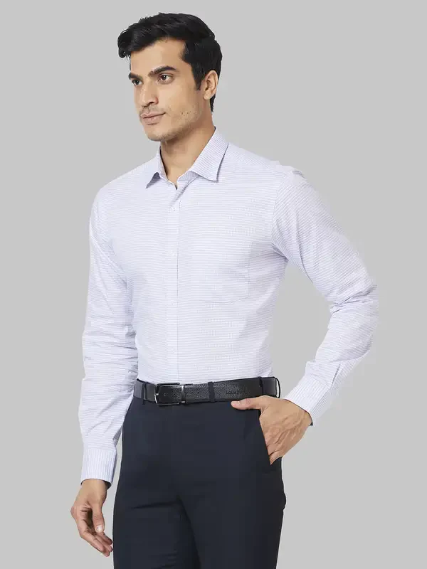 Men Violet Slim Fit Checks Cotton Shirts - Image 3