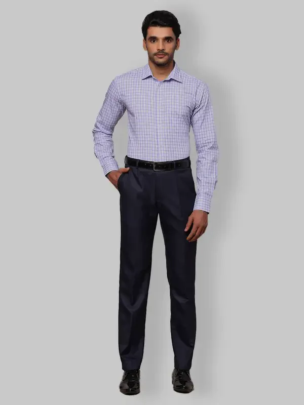 Men Violet Slim Fit Checks Cotton Shirts - Image 6