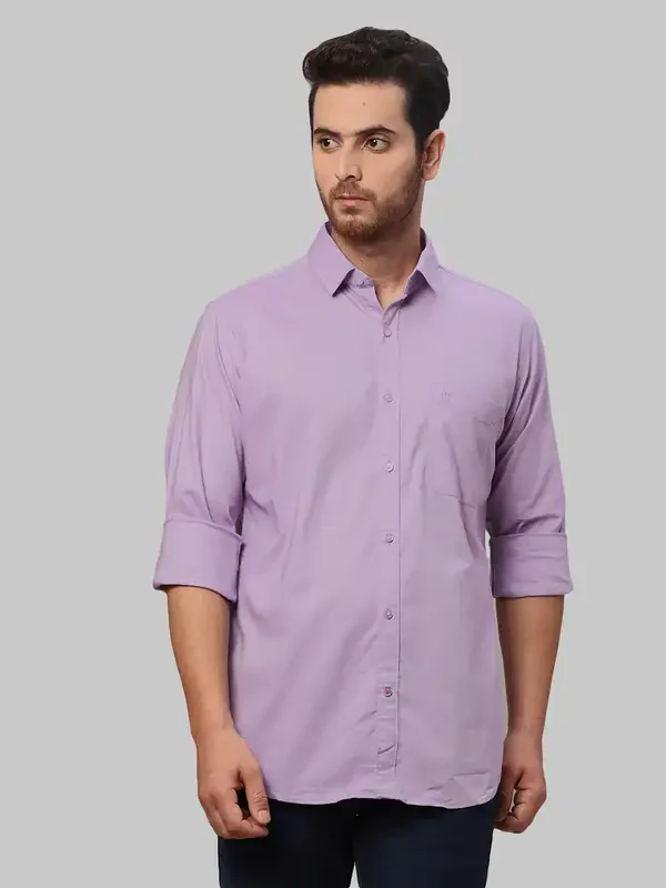 Men Violet Slim Fit Solid Cotton Shirts