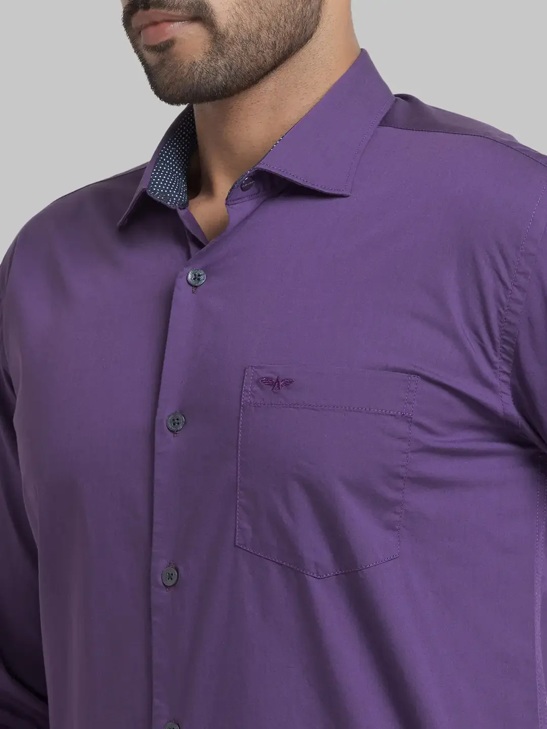 Men Violet Slim Fit Two Tone Cotton Blend Cut Away Collar Shirts - Image 6