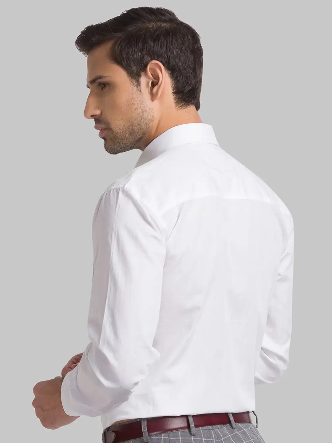 Men White Contemporary Fit Structure Cotton Shirts - Image 4