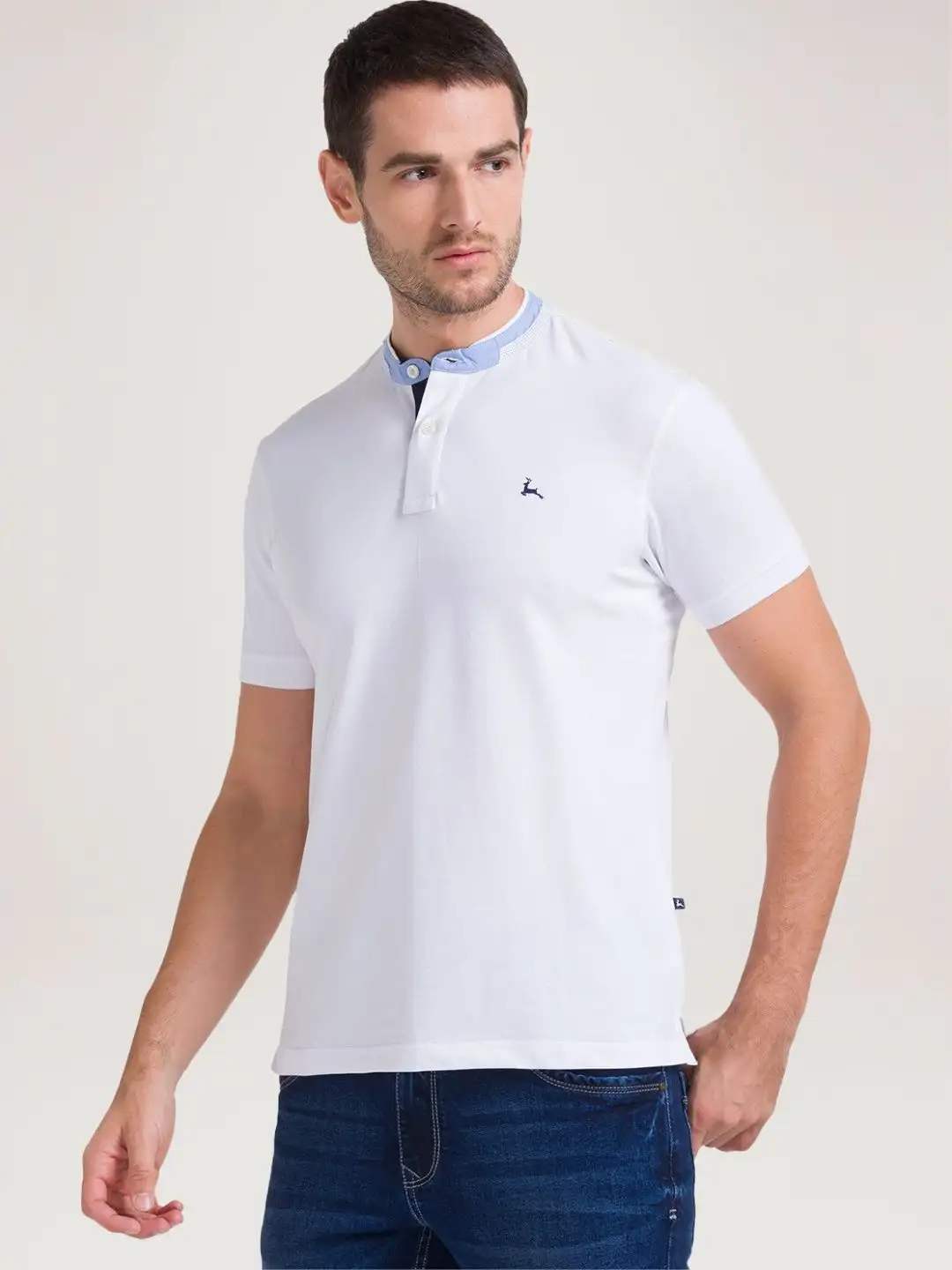 Men White Regular Fit Solid Cotton Blend T-Shirt - Image 6