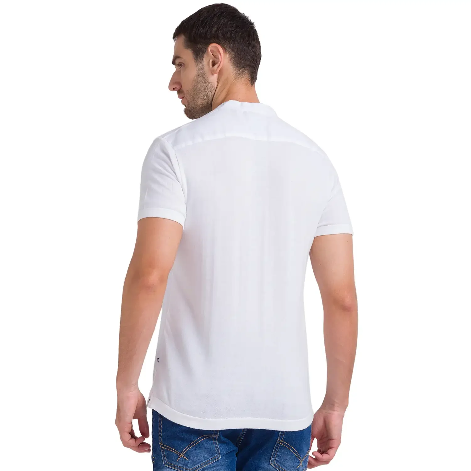Men White Regular Fit Solid Linen T-Shirt - Image 4