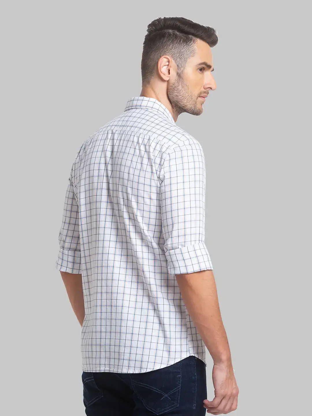 Men White Slim Fit Checks Cotton Full Sleeve Shirts - Image 4