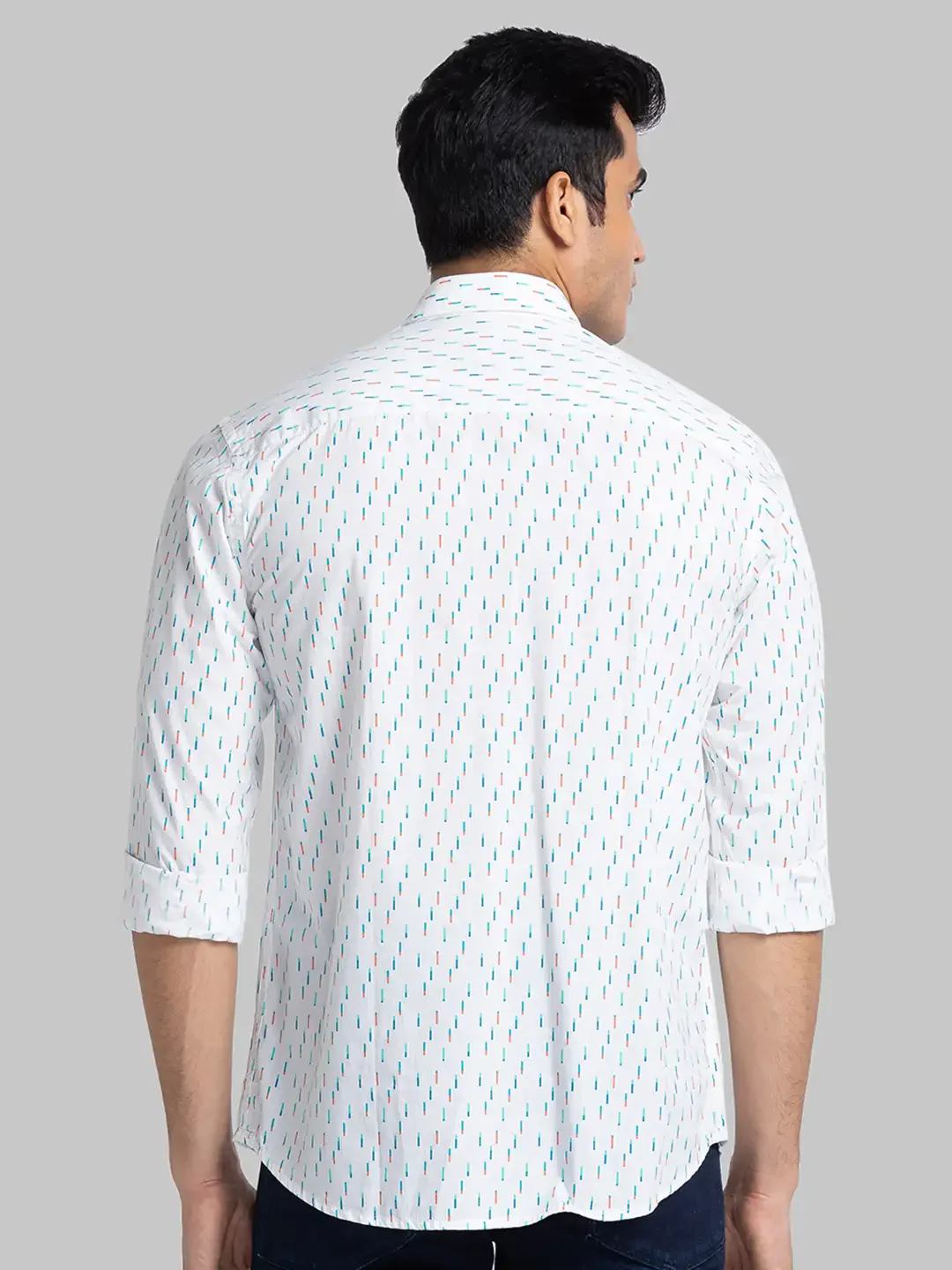 Men White Slim Fit Print Cotton Cut Away Collar Shirts - Image 4