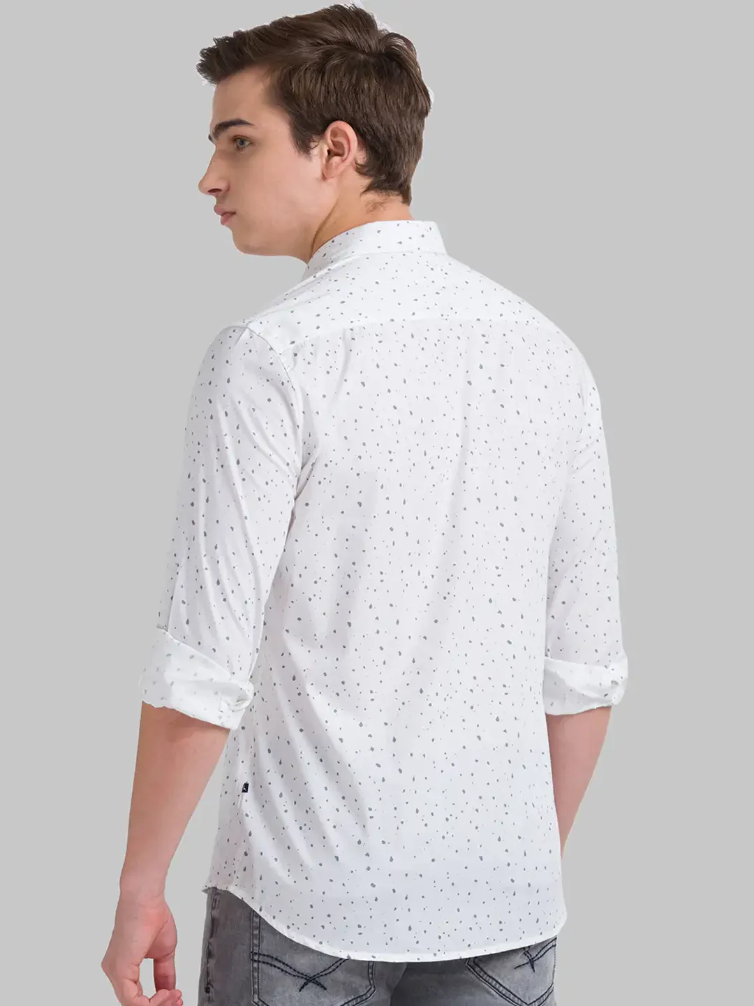Men White Slim Fit Print Cotton Full Sleeve Shirts - Image 3