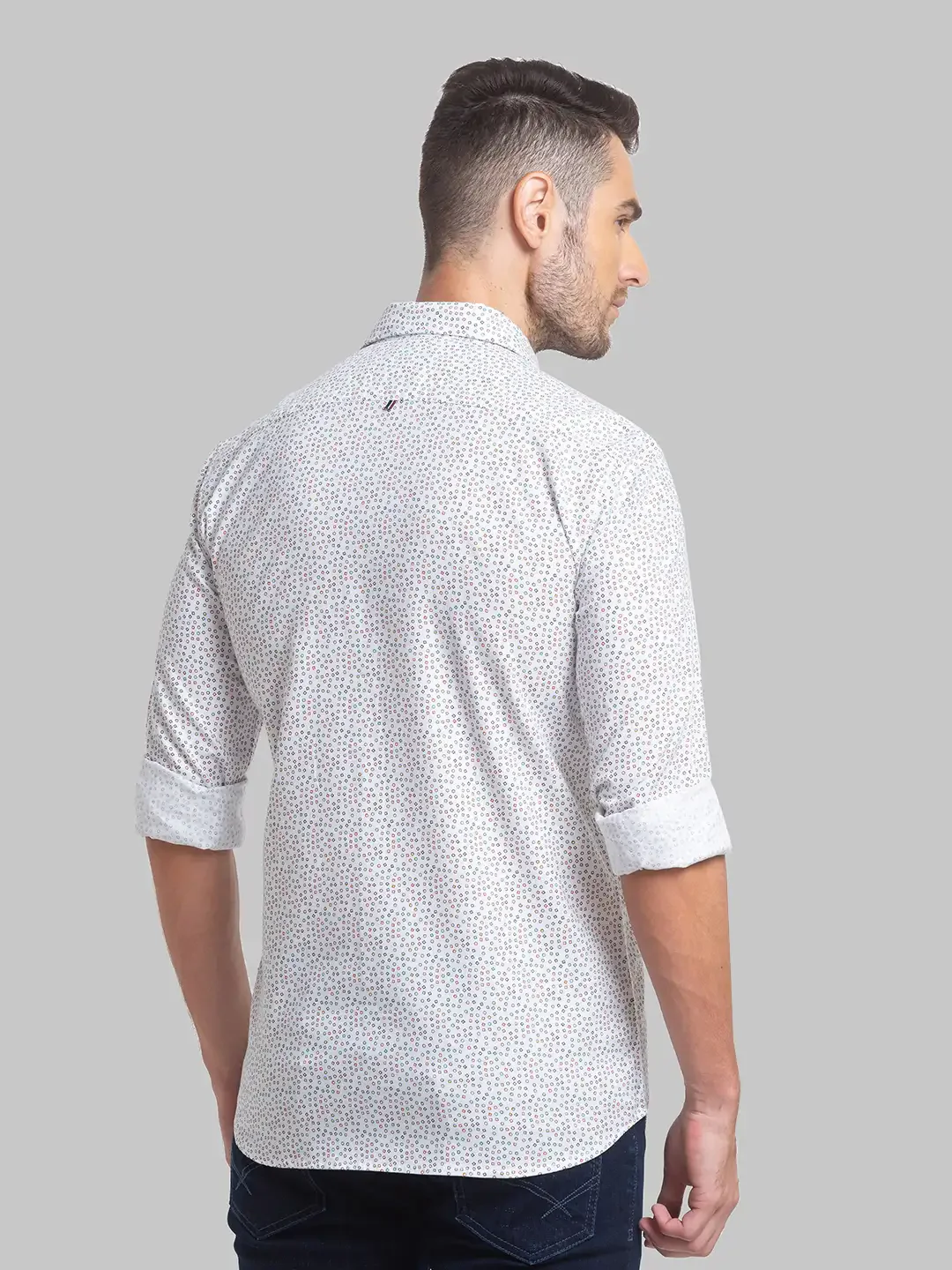 Men White Slim Fit Print Cotton Full Sleeve Shirts - Image 4