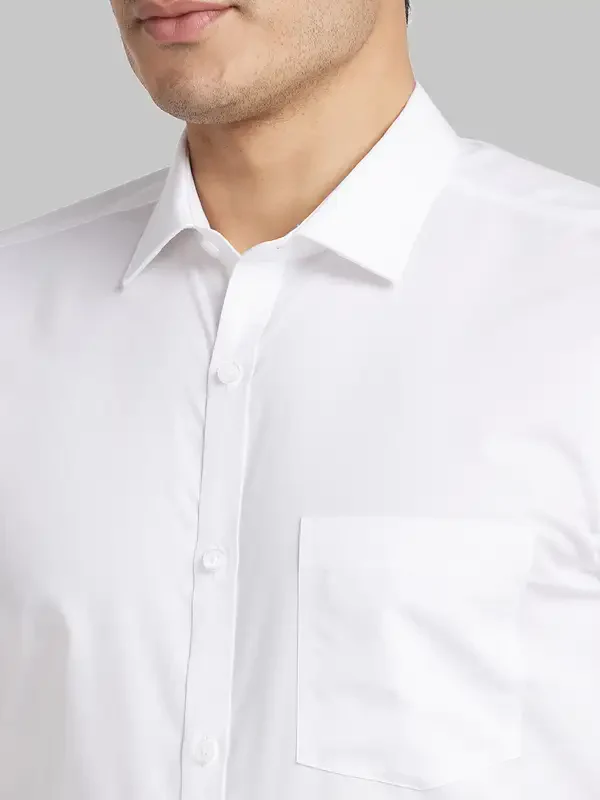 Men White Slim Fit Solid Cotton Cut Away Collar Shirts - Image 6