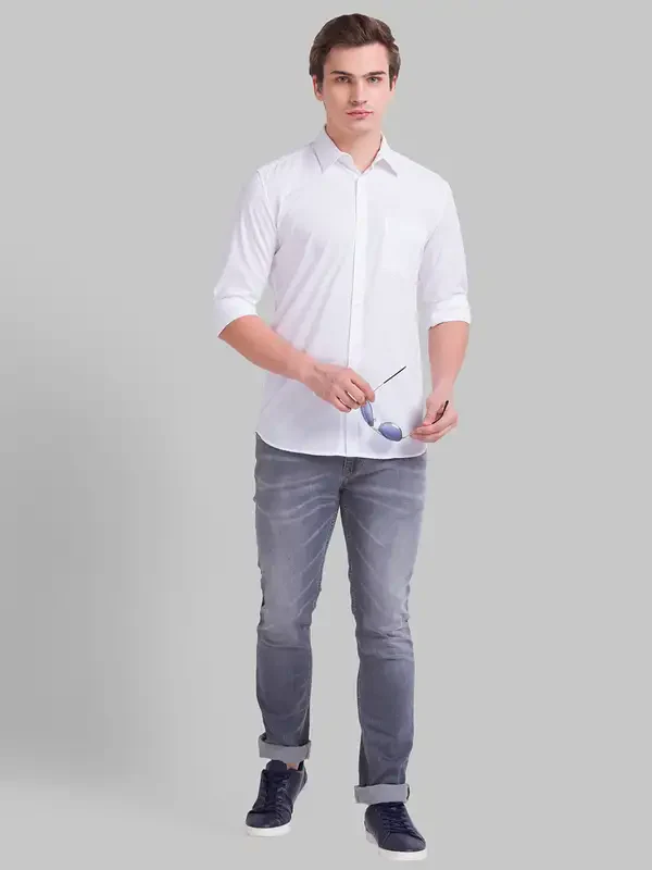 Men White Slim Fit Solid Polyester Blend Full Sleeve Shirts - Image 5