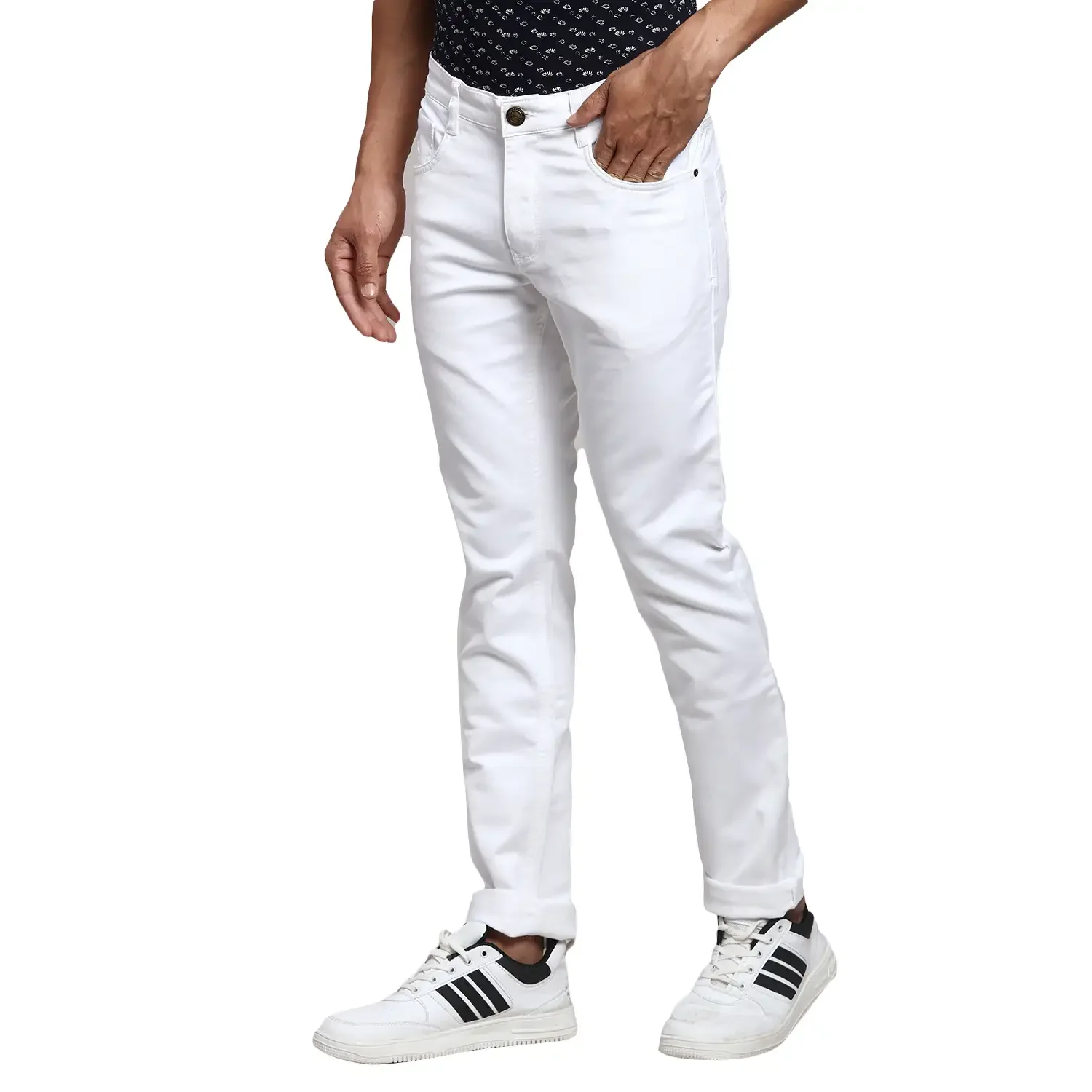 Men White Slim Tapered Fit Jacquard Cotton Blend Jeans - Image 3