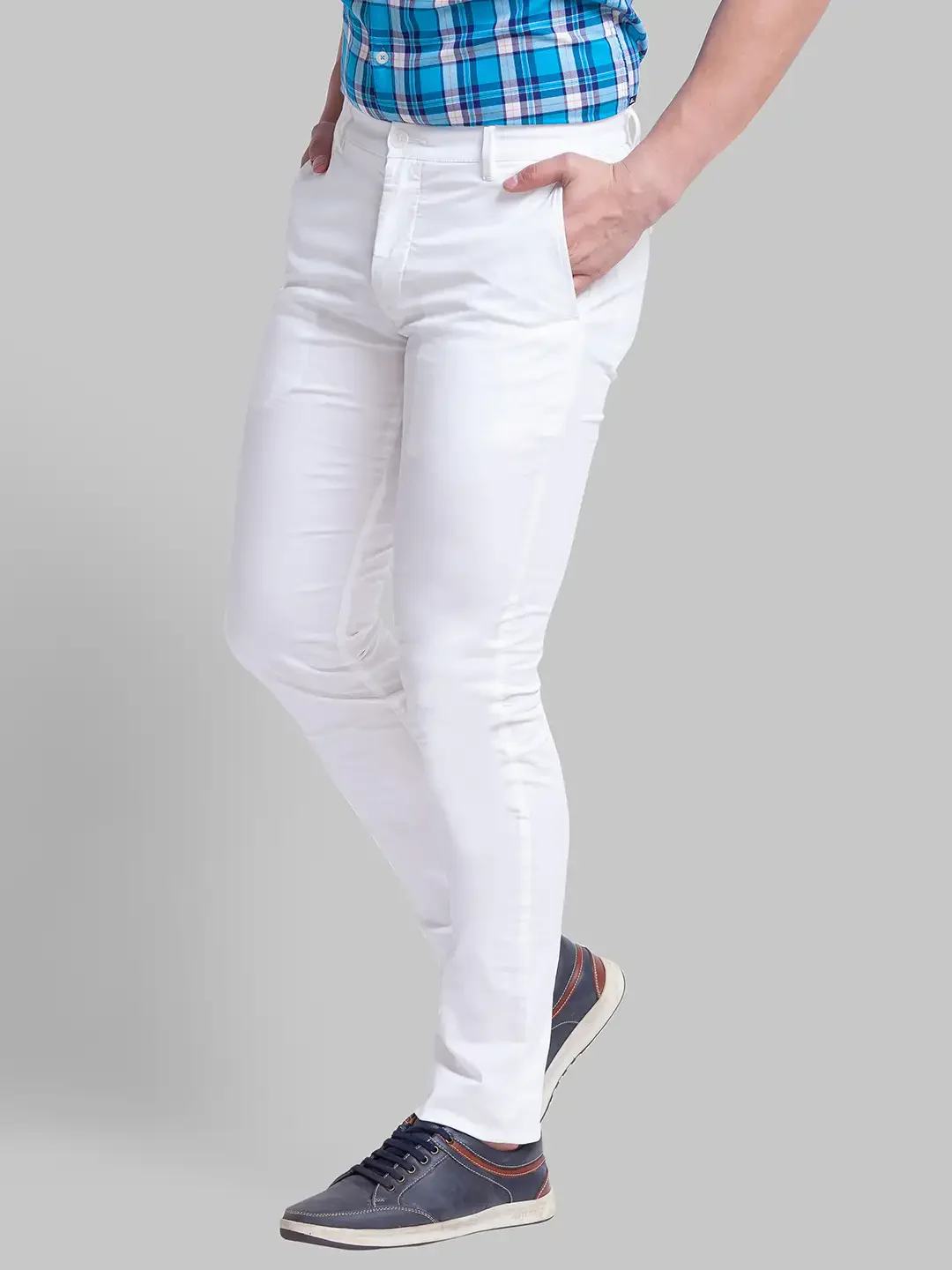 Men White Super Slim Fit Rfd Overdyed Cotton Blend Trouser - Image 3