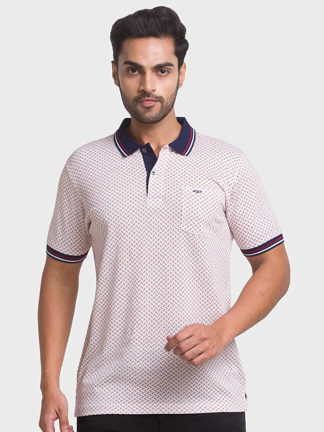 Men White Tailored Fit Print Cotton Half Sleeve T-Shirt