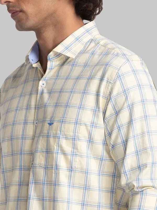 Men Yellow Slim Fit Checks Cotton Cut Away Collar Shirts - Image 6