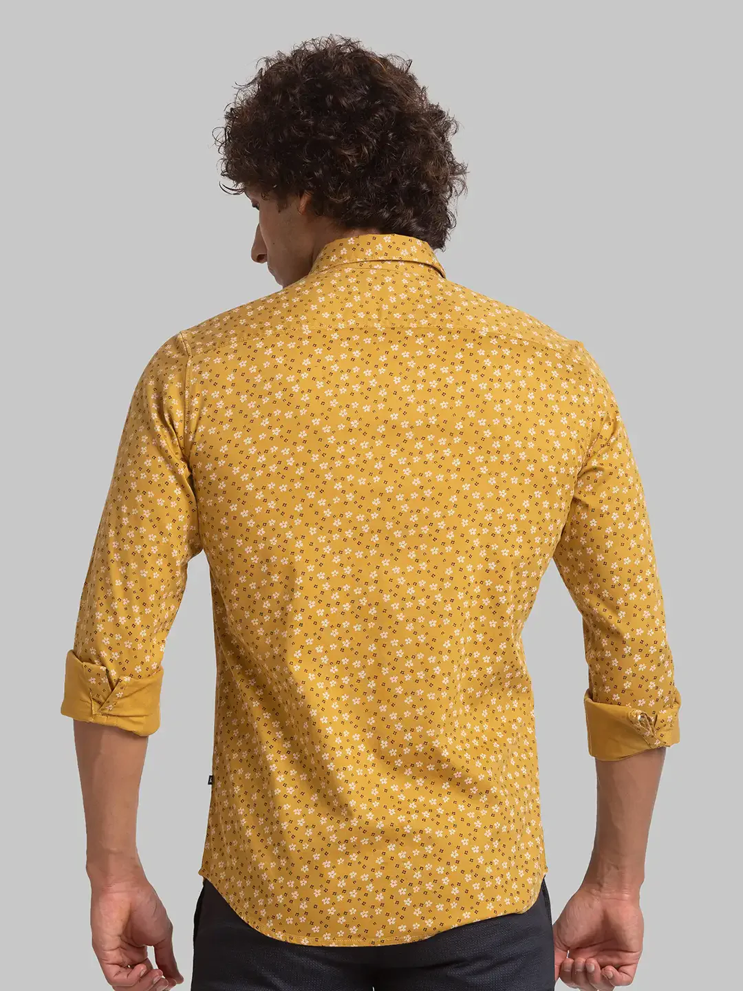 Men Yellow Slim Fit Checks Cotton Full Sleeve Shirts - Image 3