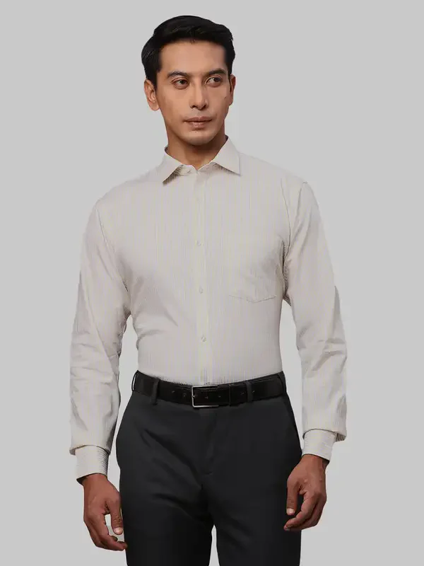 Men Yellow Slim Fit Stripe Cotton Shirts