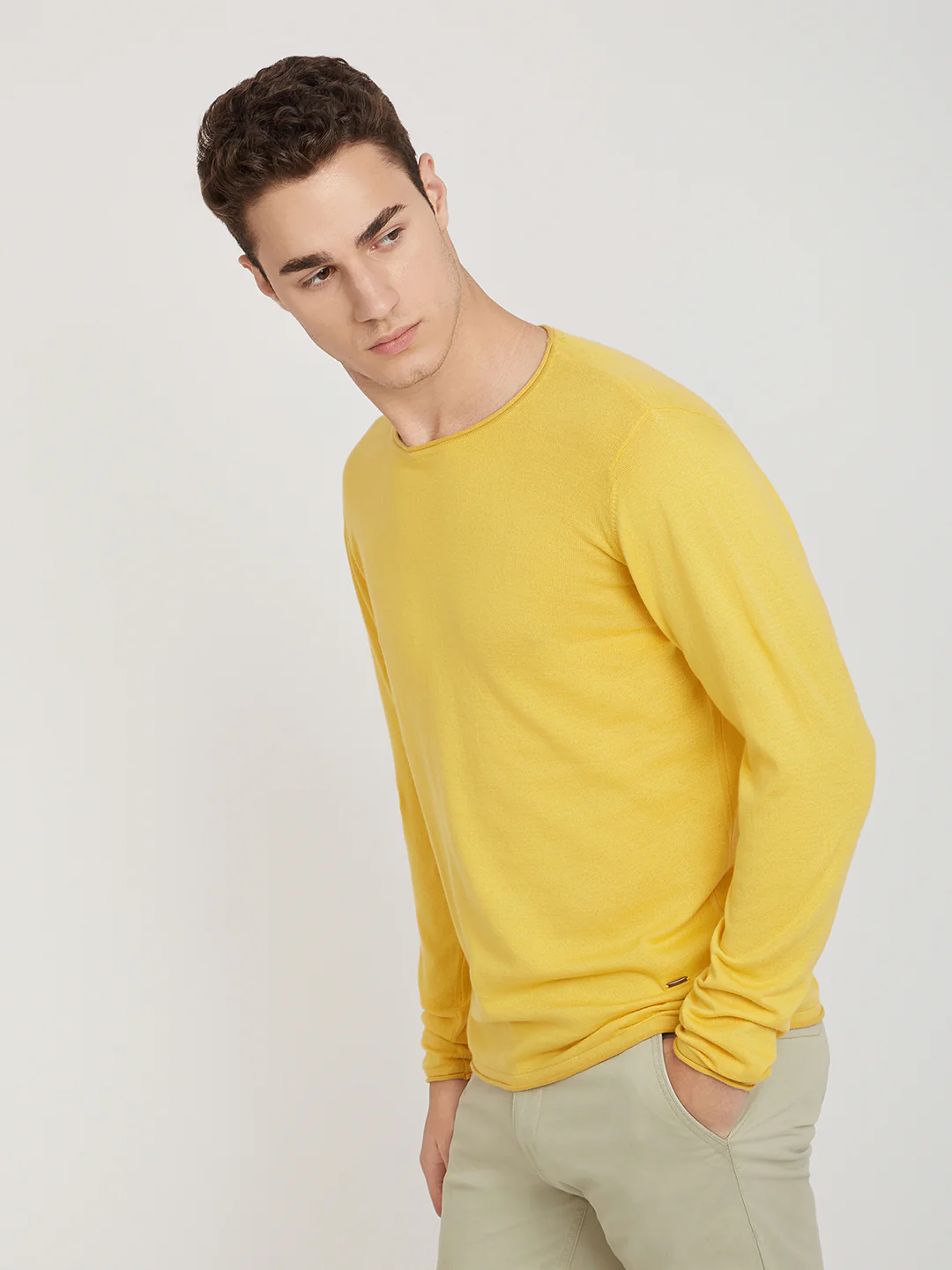 Men Yellow Solid Cotton Full Sleeve Sweaters - Image 3