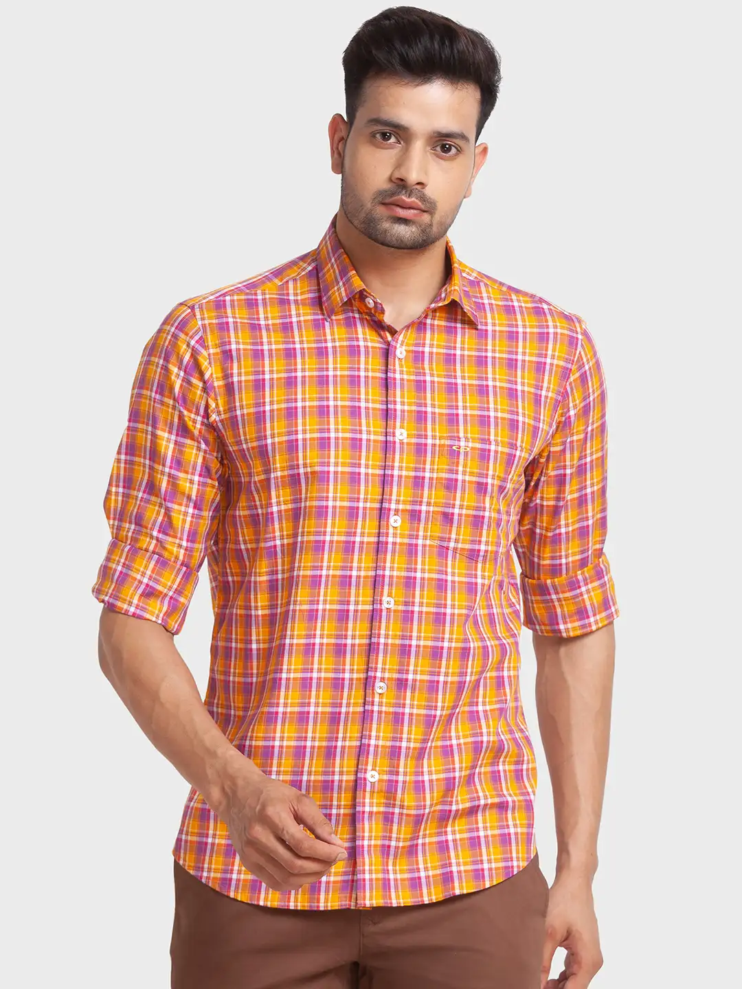Men Yellow Tailored Fit Checks Cotton Full Sleeve Shirts