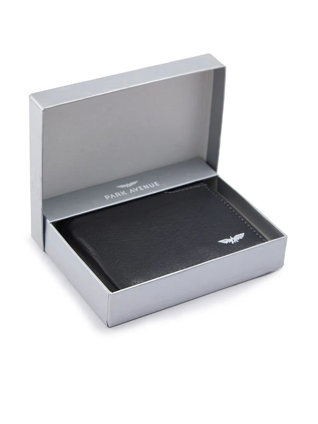 Park Avenue Black Leather Wallet - Image 5
