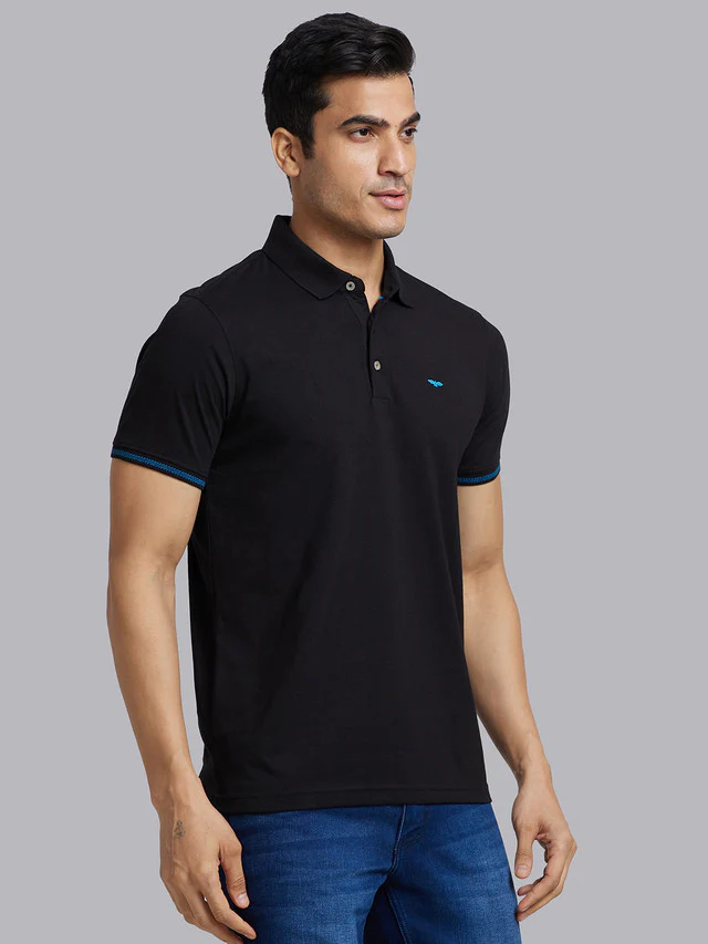 Park Avenue Black Solid Slim Fit Cotton Blend T-Shirt - Image 2