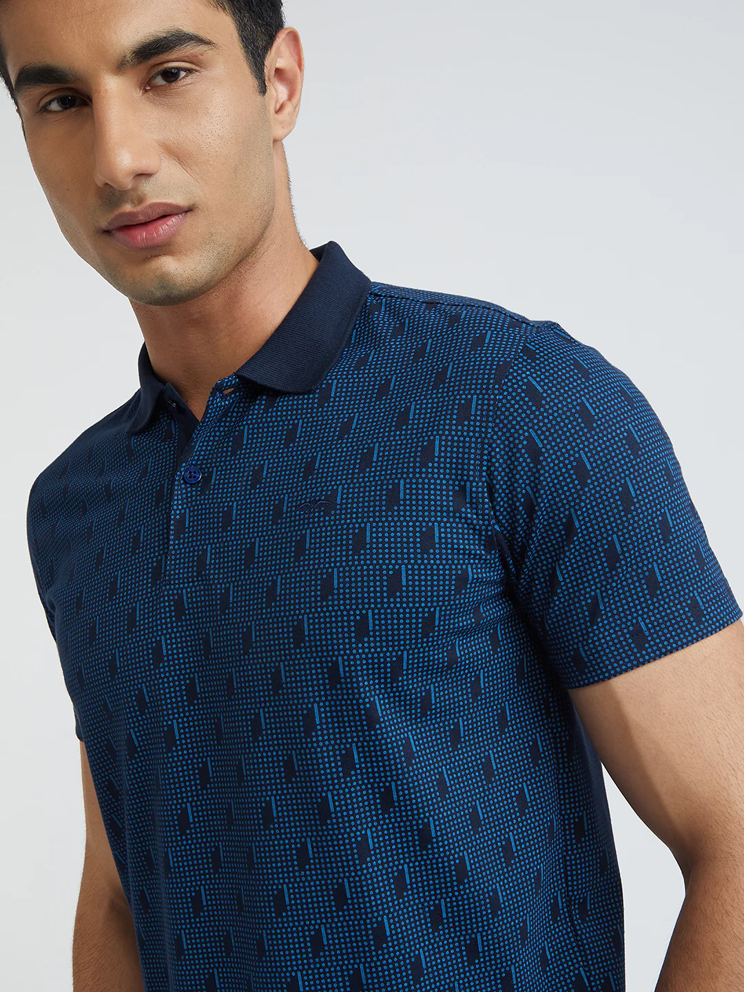 Park Avenue Blue Printed Slim Fit Cotton Blend T-Shirt - Image 6
