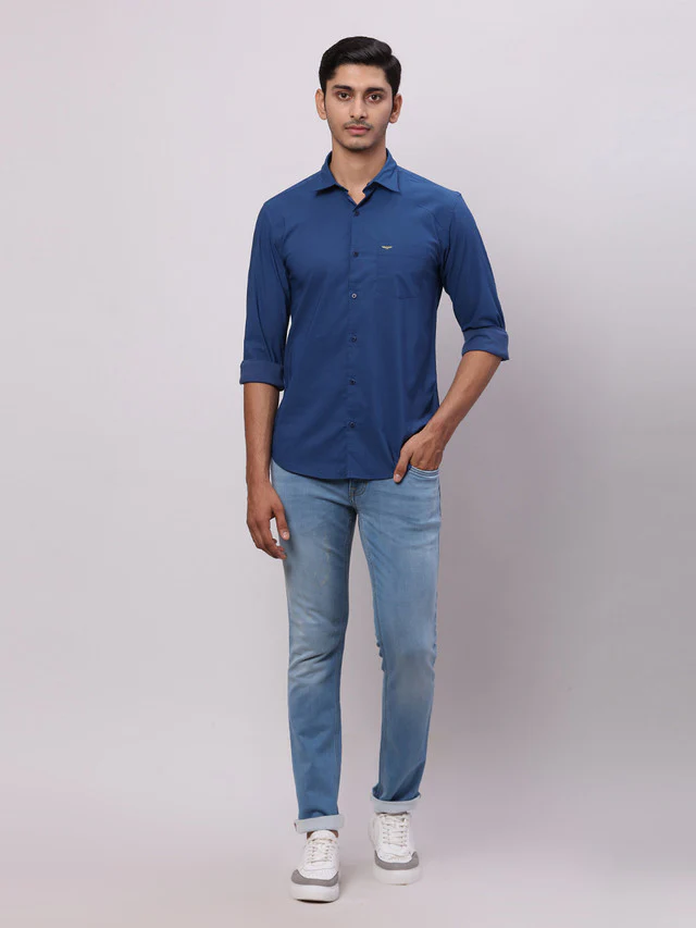 Park Avenue Blue Solid Slim Fit Full Sleeve Cotton Blend Shirt - Image 4