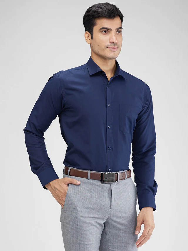 Park Avenue Blue Solid Slim Fit Cotton Blend Formal Shirt - Image 2