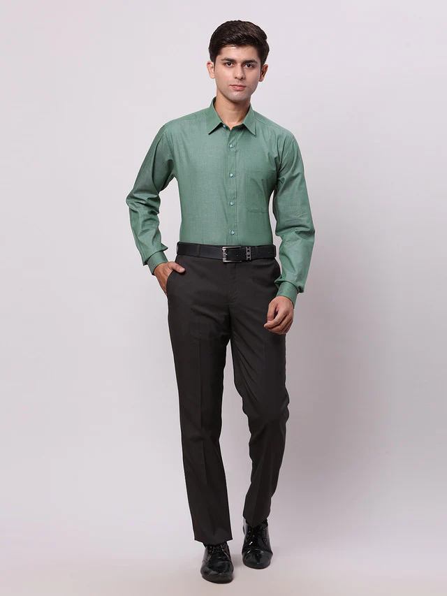 Park Avenue Brown Solid Regular Fit Polyester Blend Trouser - Image 5