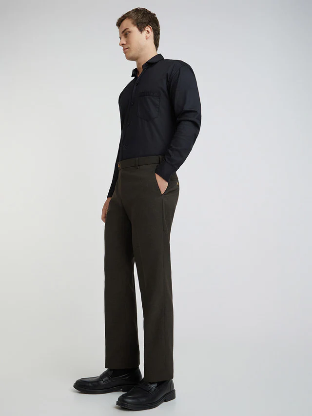 Park Avenue Brown Solid Regular Fit Polyester Blend Trouser - Image 5