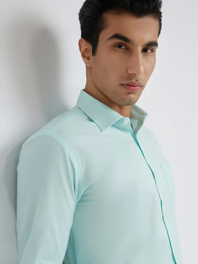 Park Avenue Green Plain Slim Fit Cotton Blend Formal Shirt - Image 6