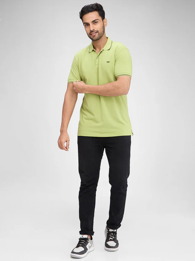 Park Avenue Green Solid Slim Fit Half Sleeve Cotton Blend T-Shirt - Image 5