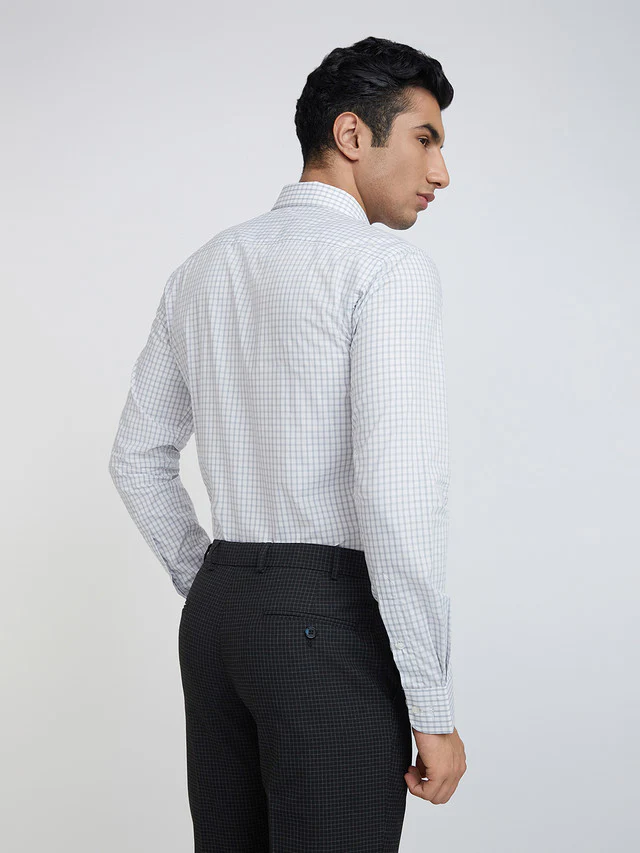 Park Avenue Grey Checks Slim Fit Cotton Formal Shirt - Image 4