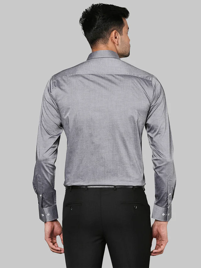 Park Avenue Grey Solid Regular Fit Cotton Formal Shirt - Image 4