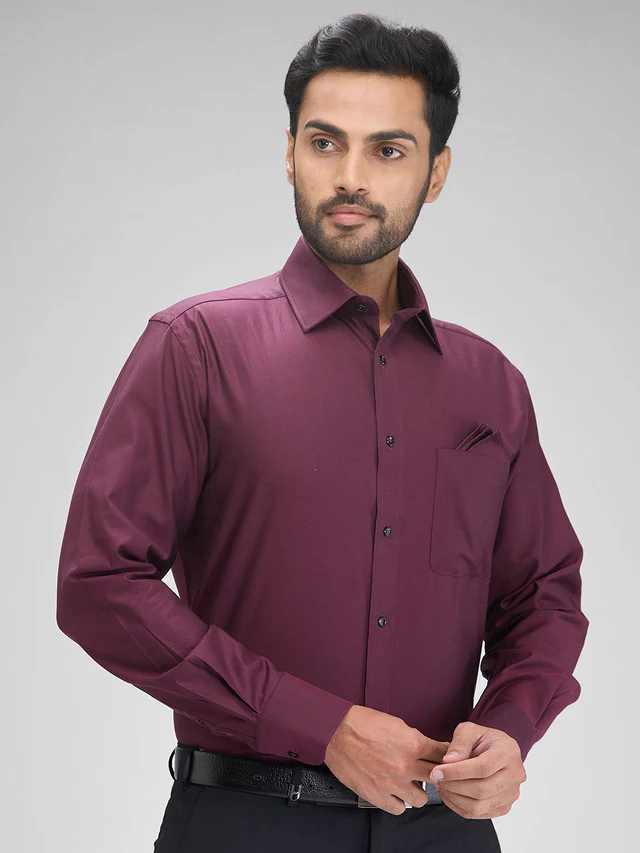 Park Avenue Maroon Solid Luxus Fit Full Sleeve Cotton Shirt - Image 2