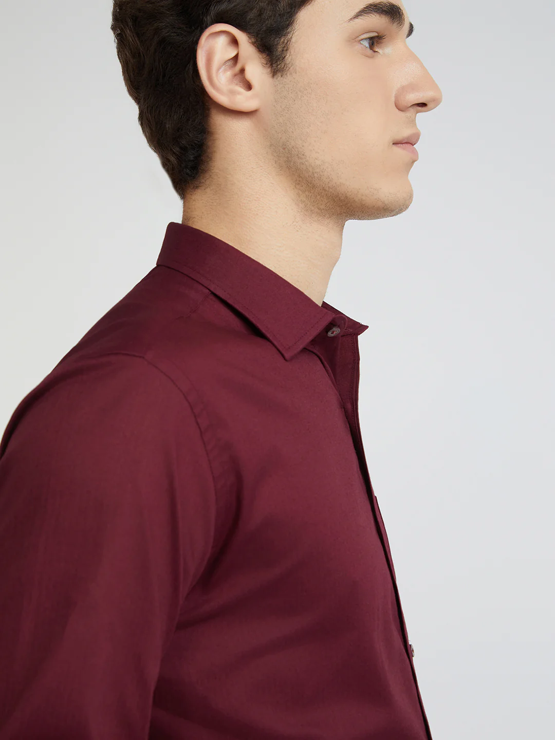 Park Avenue Maroon Structure Slim Fit Cotton Formal Shirt - Image 4