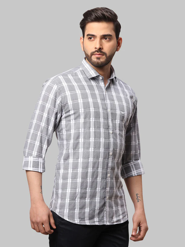 Park Avenue Men Grey Checkered Slim Fit Cotton Casual Shirt - Image 2