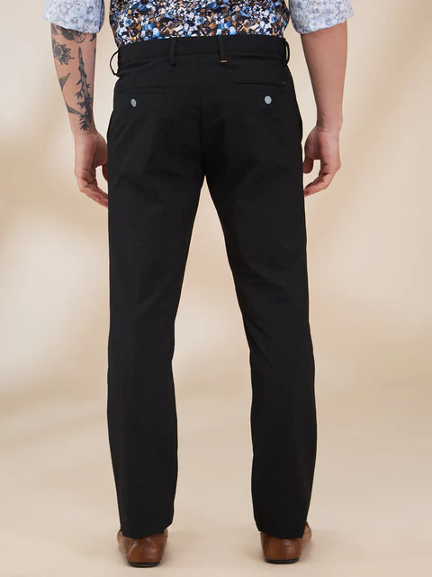 Park Avenue Men Black Checks Commutech Fit Polyester Blend Trouser - Image 4