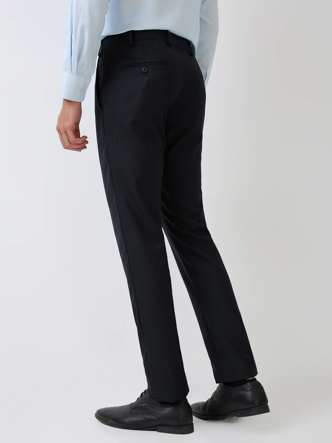 Park Avenue Men Black Checks Slim Fit Wool Blend Trouser - Image 4