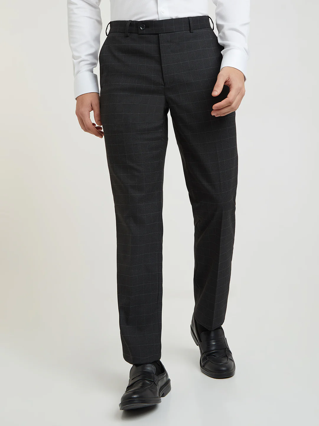 Park Avenue Men Black Checks Smart Fit Polyester Blend Trouser