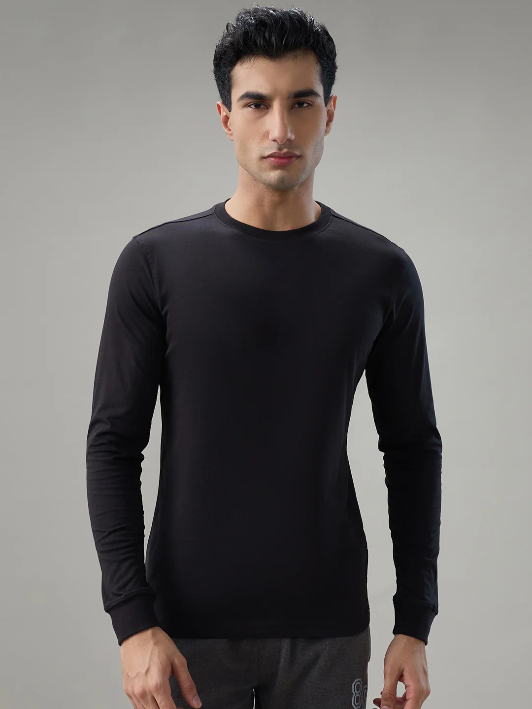 Park Avenue Men Black Cotton T-Shirt
