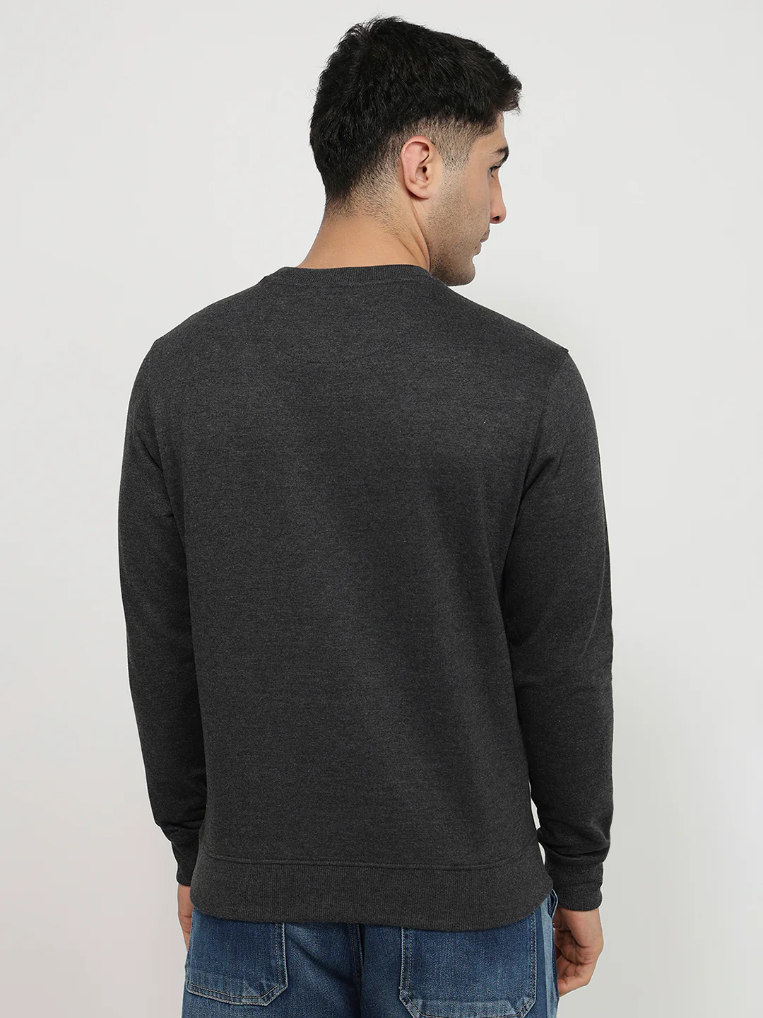 Park Avenue Men Black Cut & Sew Slim Fit Cotton Blend Sweatshirt - Image 4