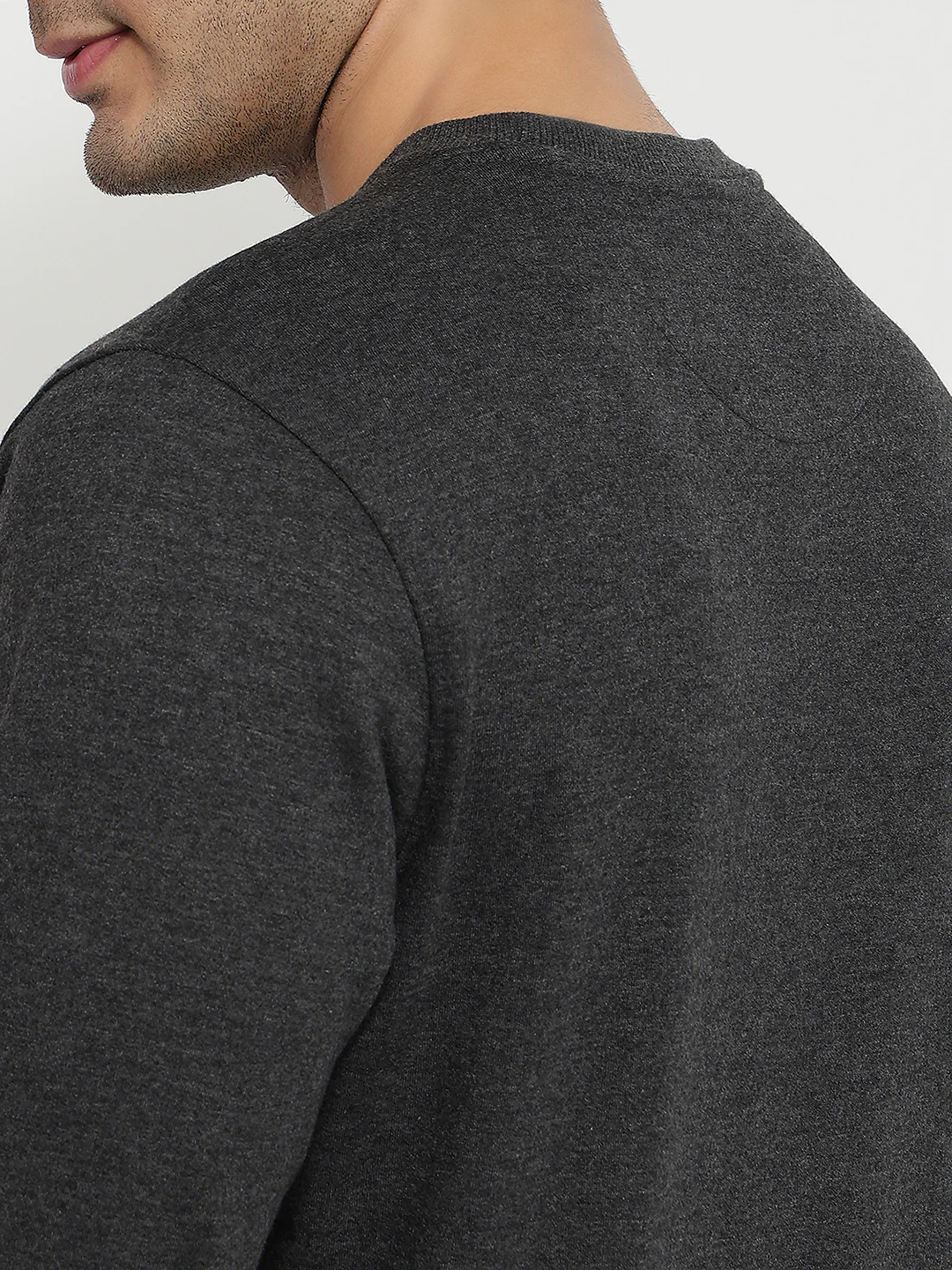Park Avenue Men Black Cut & Sew Slim Fit Cotton Blend Sweatshirt - Image 7