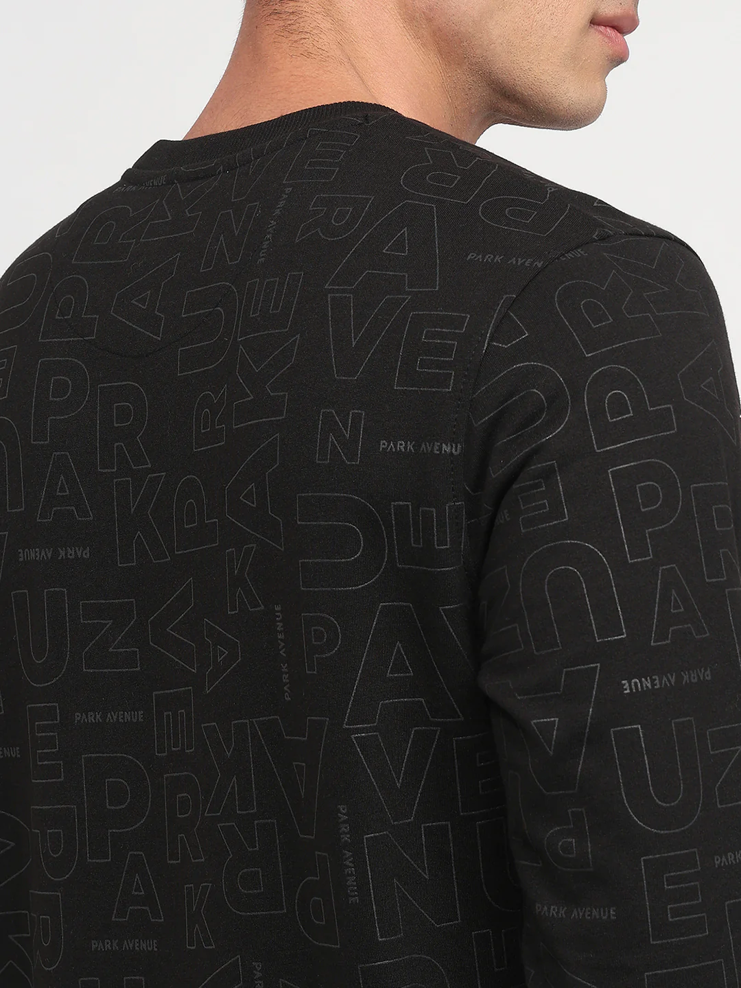 Park Avenue Men Black Print Slim Fit Cotton Blend Sweatshirt - Image 7