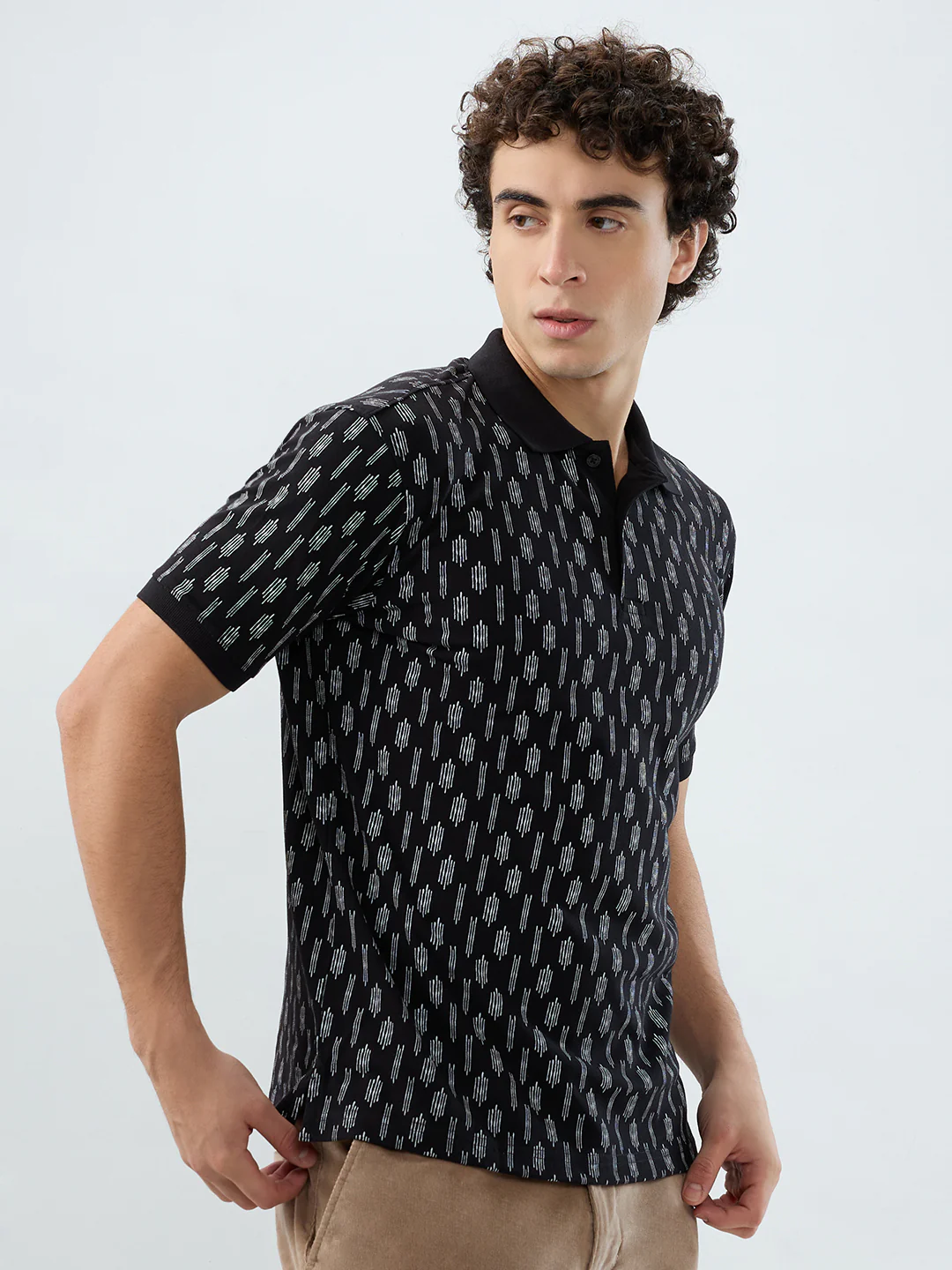 Park Avenue Men Black Print Slim Fit Cotton Blend T-shirt - Image 2