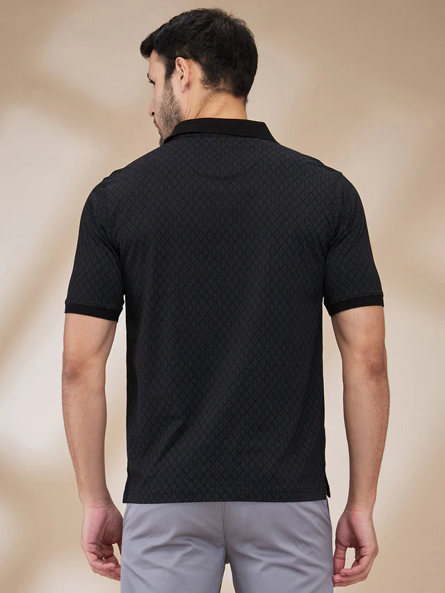 Park Avenue Men Black Printed Slim Fit Cotton T-Shirt - Image 4