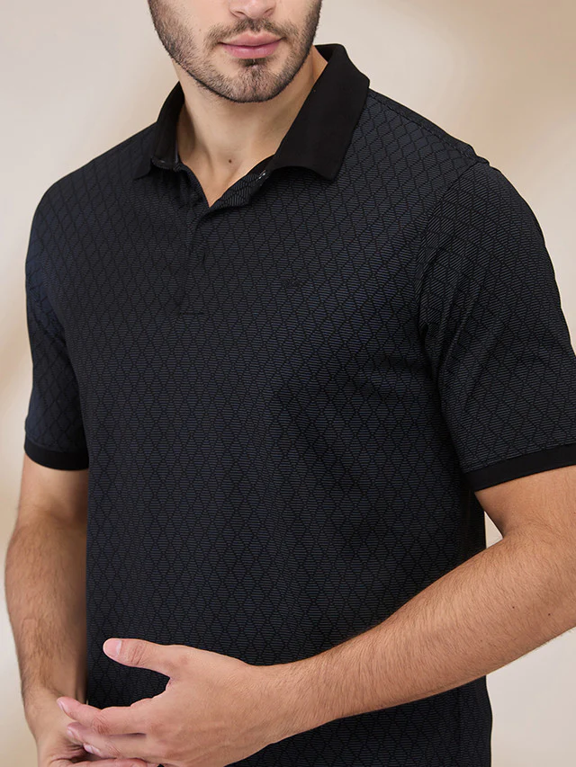 Park Avenue Men Black Printed Slim Fit Cotton T-Shirt - Image 5