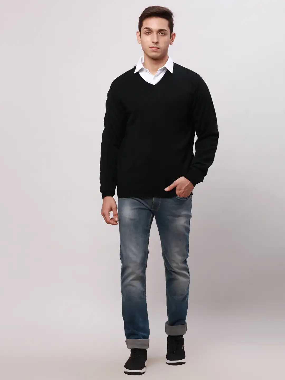 Park Avenue Men Black Regular Fit Solid Acrylic Full Sleeve V Neck Collar Pullovers - Image 5