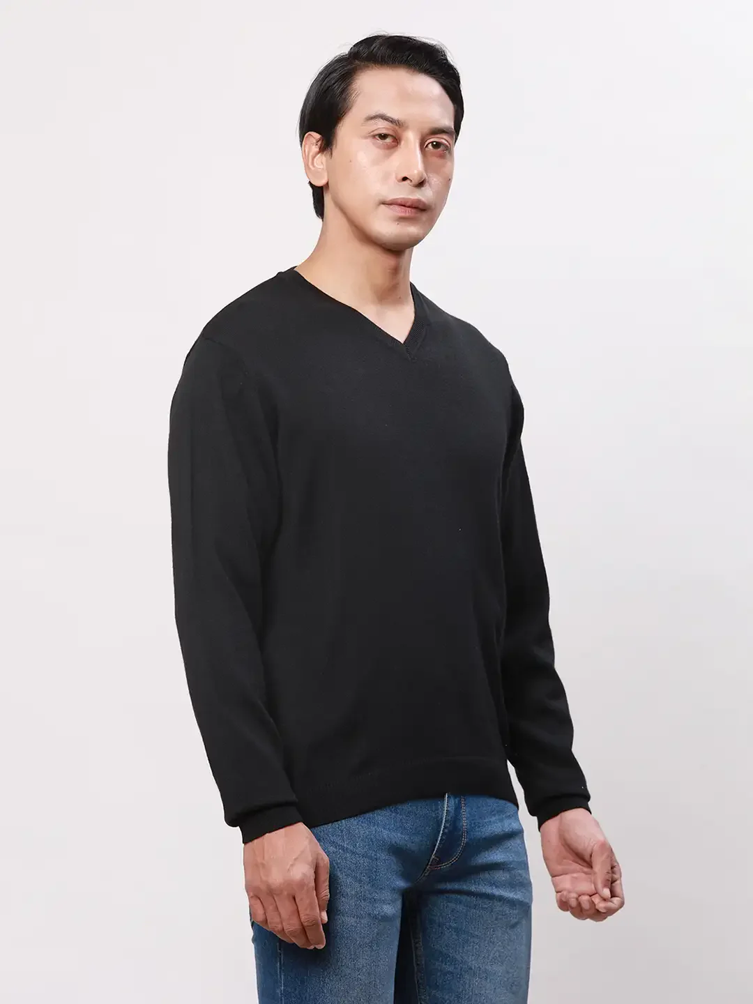 Park Avenue Men Black Solid Regular Acrylic Blend Full Sleeve Pullover - Image 2