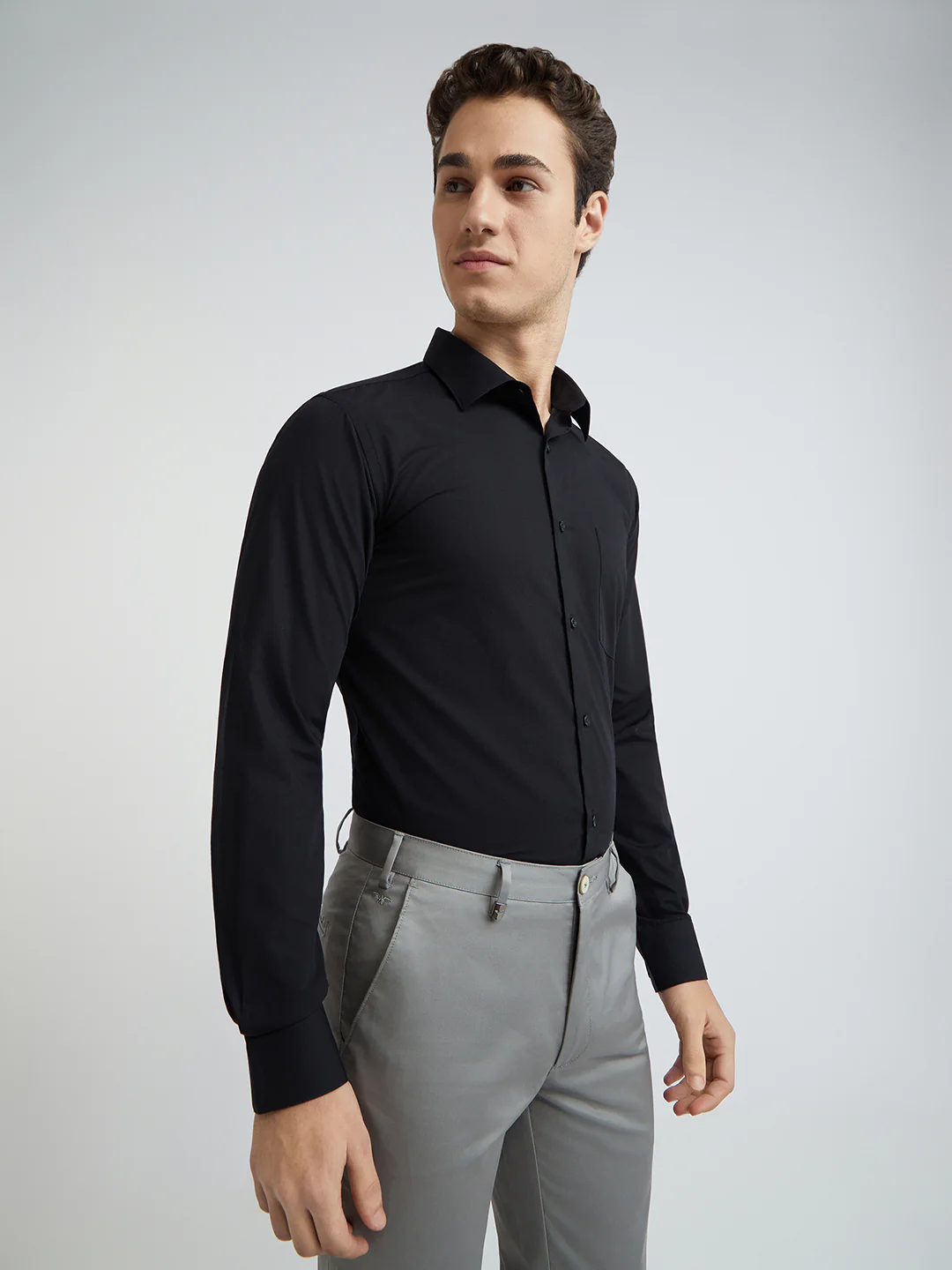 Park Avenue Men Black Solid Slim Fit Cotton Blend Shirt - Image 2