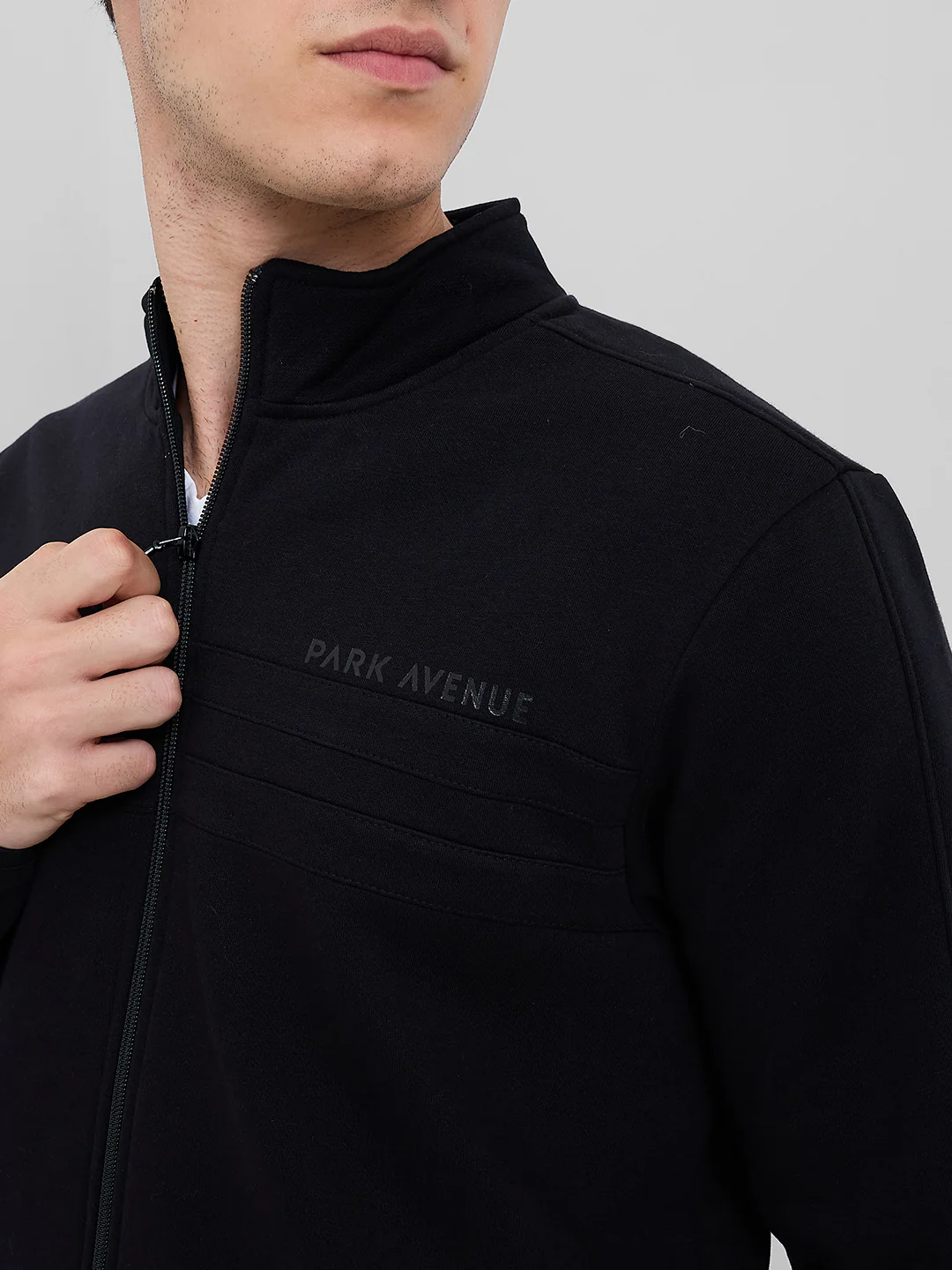 Park Avenue Men Black Solid Slim Fit Cotton Blend Sweatshirt - Image 6
