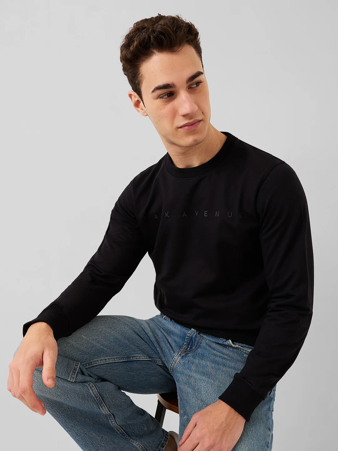 Park Avenue Men Black Solid Slim Fit Cotton Blend Sweatshirt - Image 6